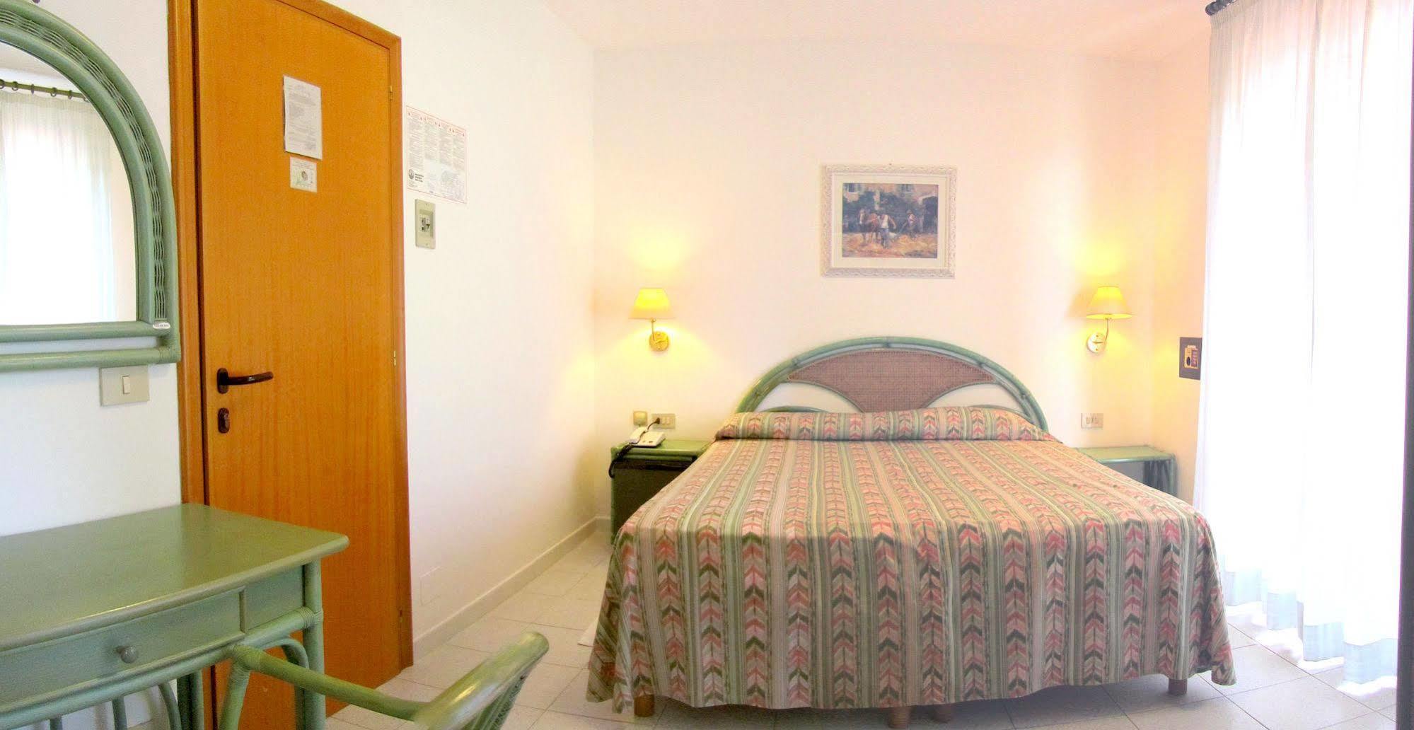 Eco Hotel Montemerlo เฟโตวาเยีย ภายนอก รูปภาพ